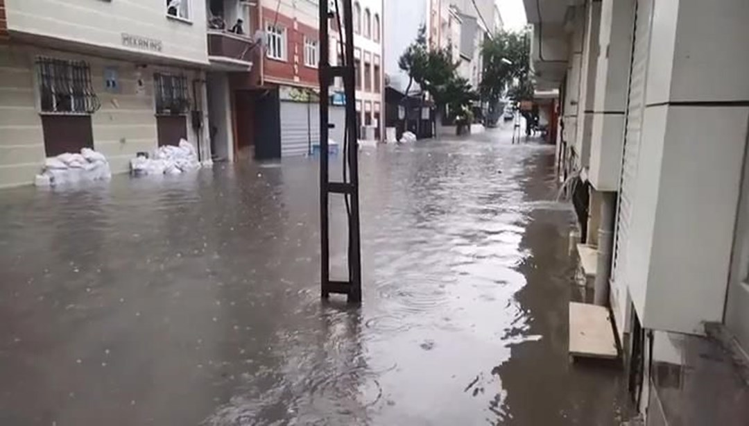 İstanbul’da sağanak (Yağış ne zamana kadar devam edecek?)