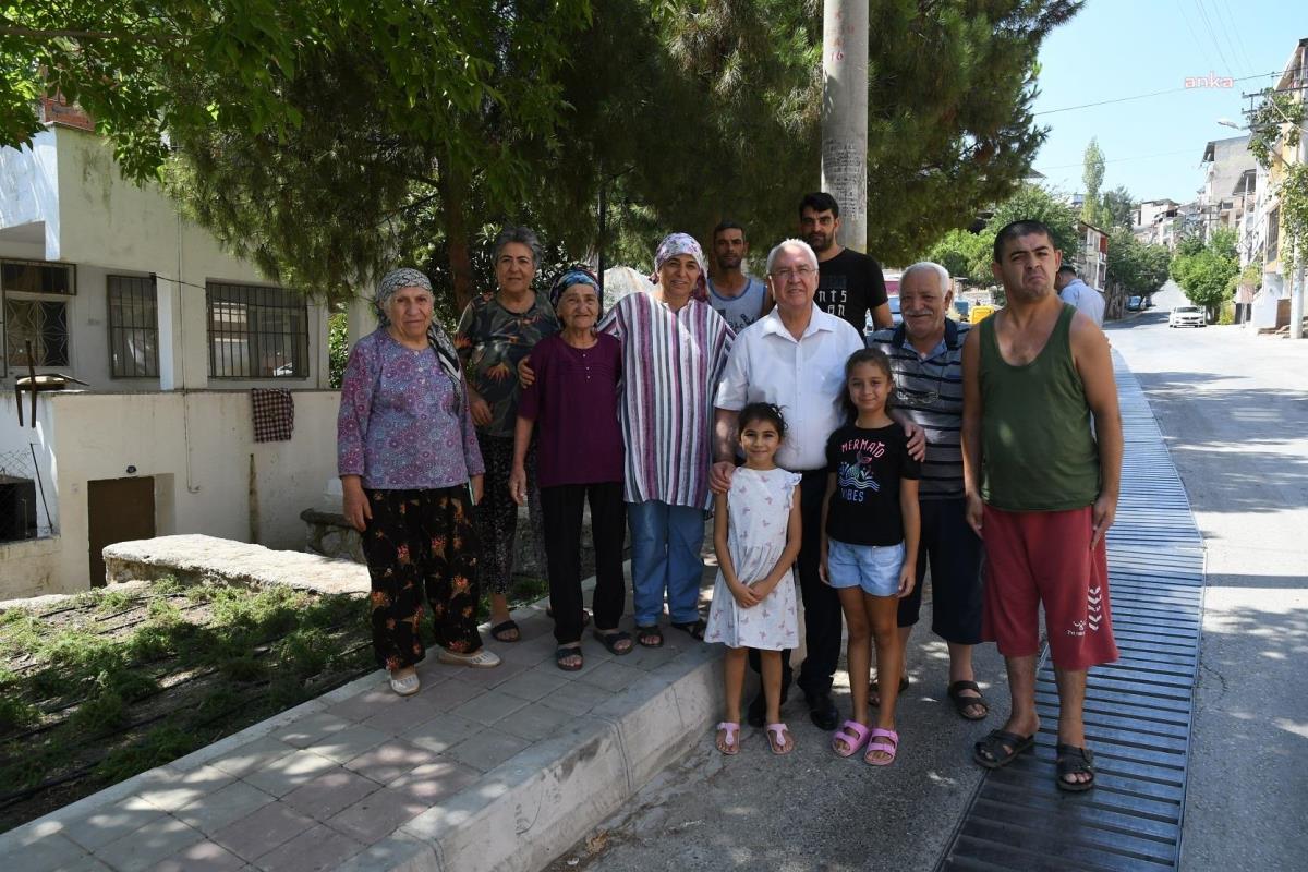 İzmir haberi! Karabağlar’da Park Yenileme Çalışmaları Sürüyor