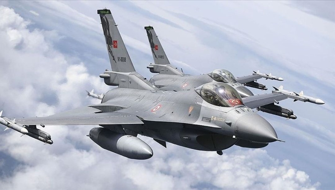 Türk F-16’larına Ege’de Yunan tacizi
