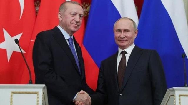 Putin: Türkiye arabulucu olmasaydı, tahıl ihtiyacı olanlara ulaşmayacaktı