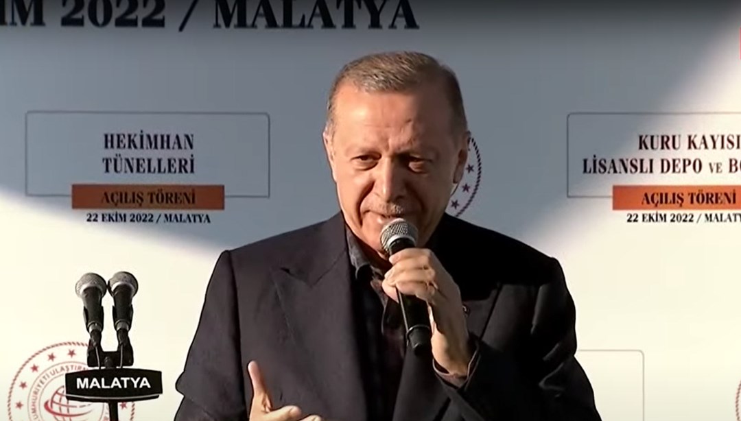 Cumhurbaşkanı Erdoğan’dan başörtüsü teklifinde referandum önerisi