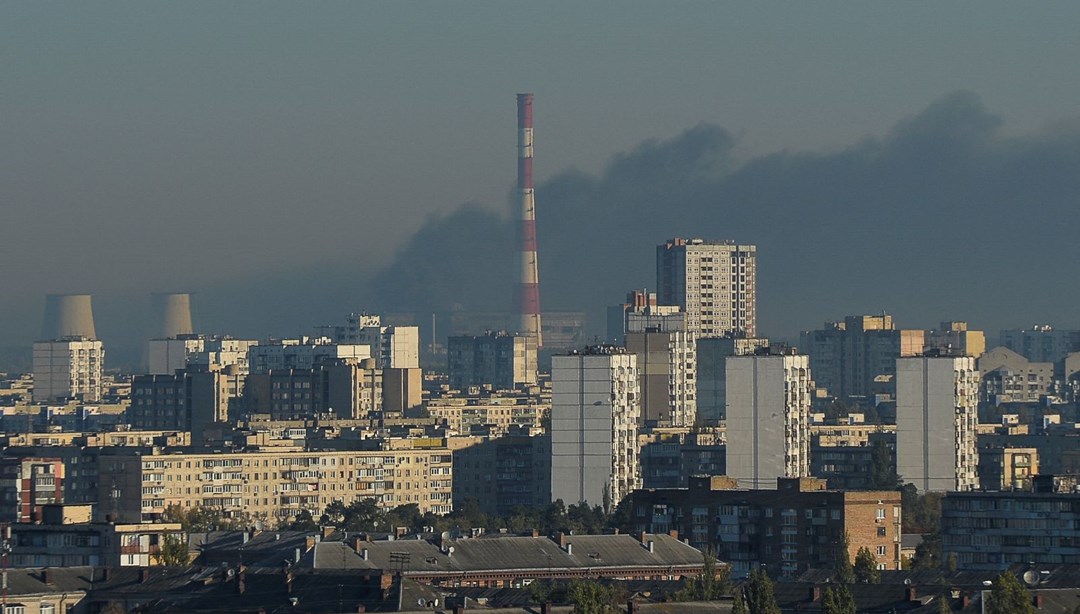 Ukrayna’da patlama sesleri: Kiev’den dumanlar yükseliyor
